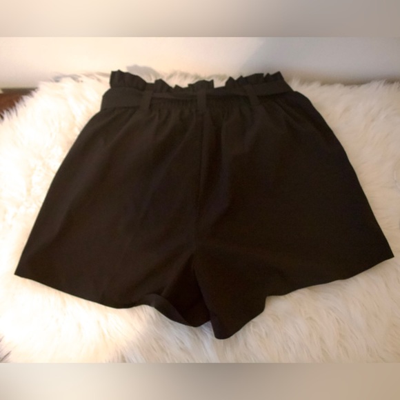 Apana high waist paper bag shorts - Picture 2 of 3